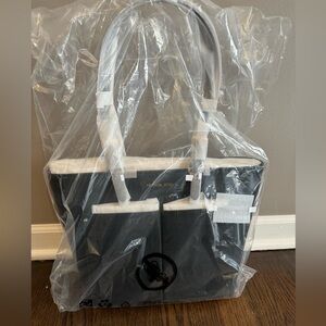 Michael Kors Jet Set Double Pocket Tote Black - New
